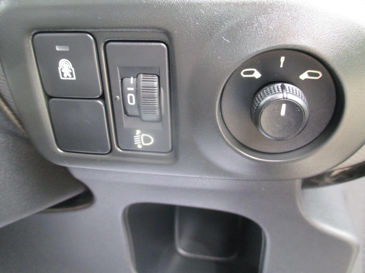 Used Citroen C4 Cactus 2016 for sale - 76337657: Photo 41