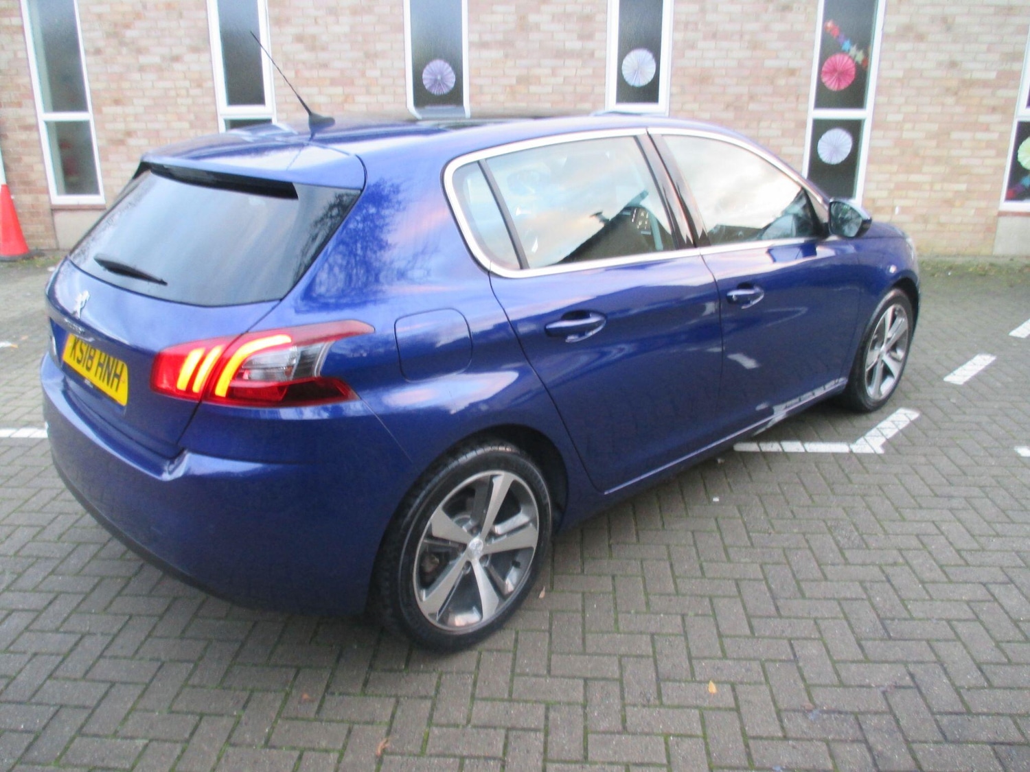 Used Peugeot 308 2018 for sale - 76992294: Photo 5