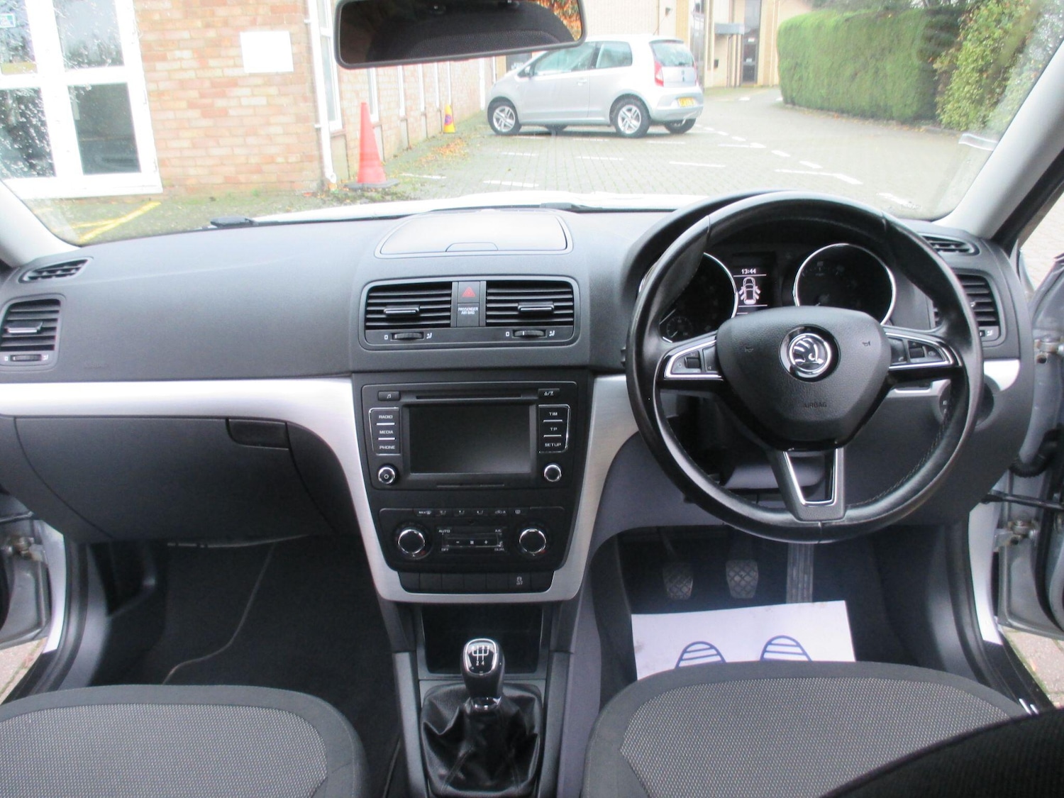 Used Skoda Yeti 2014 for sale - 76607192: Photo 14