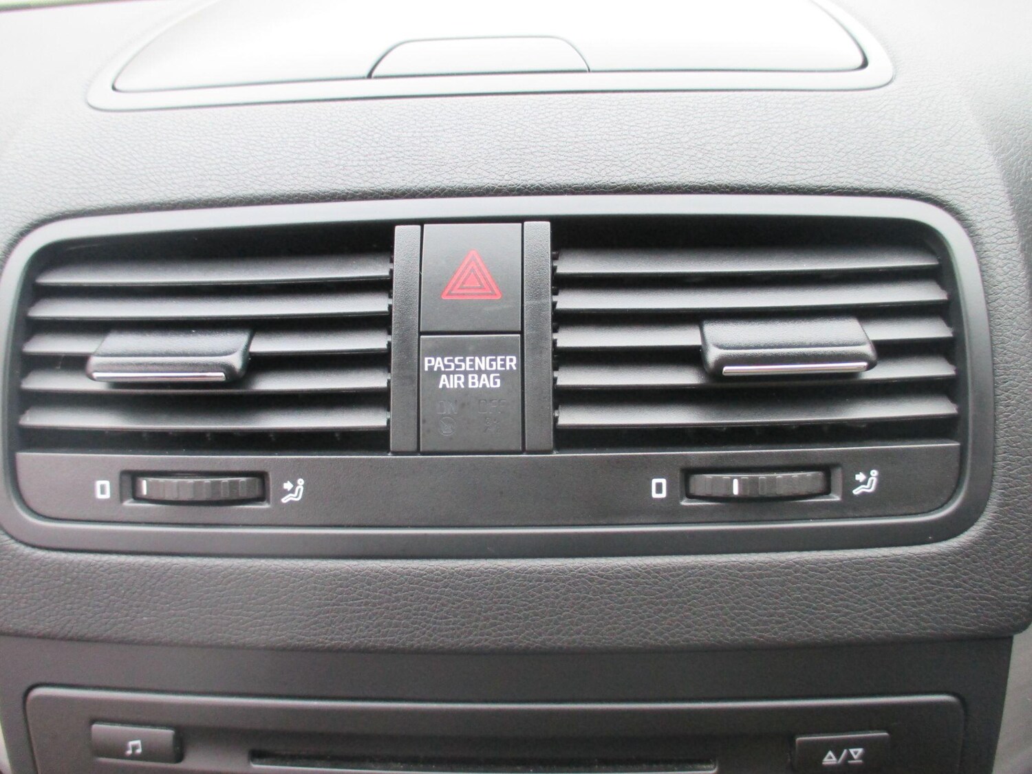 Used Skoda Yeti 2014 for sale - 76607192: Photo 36