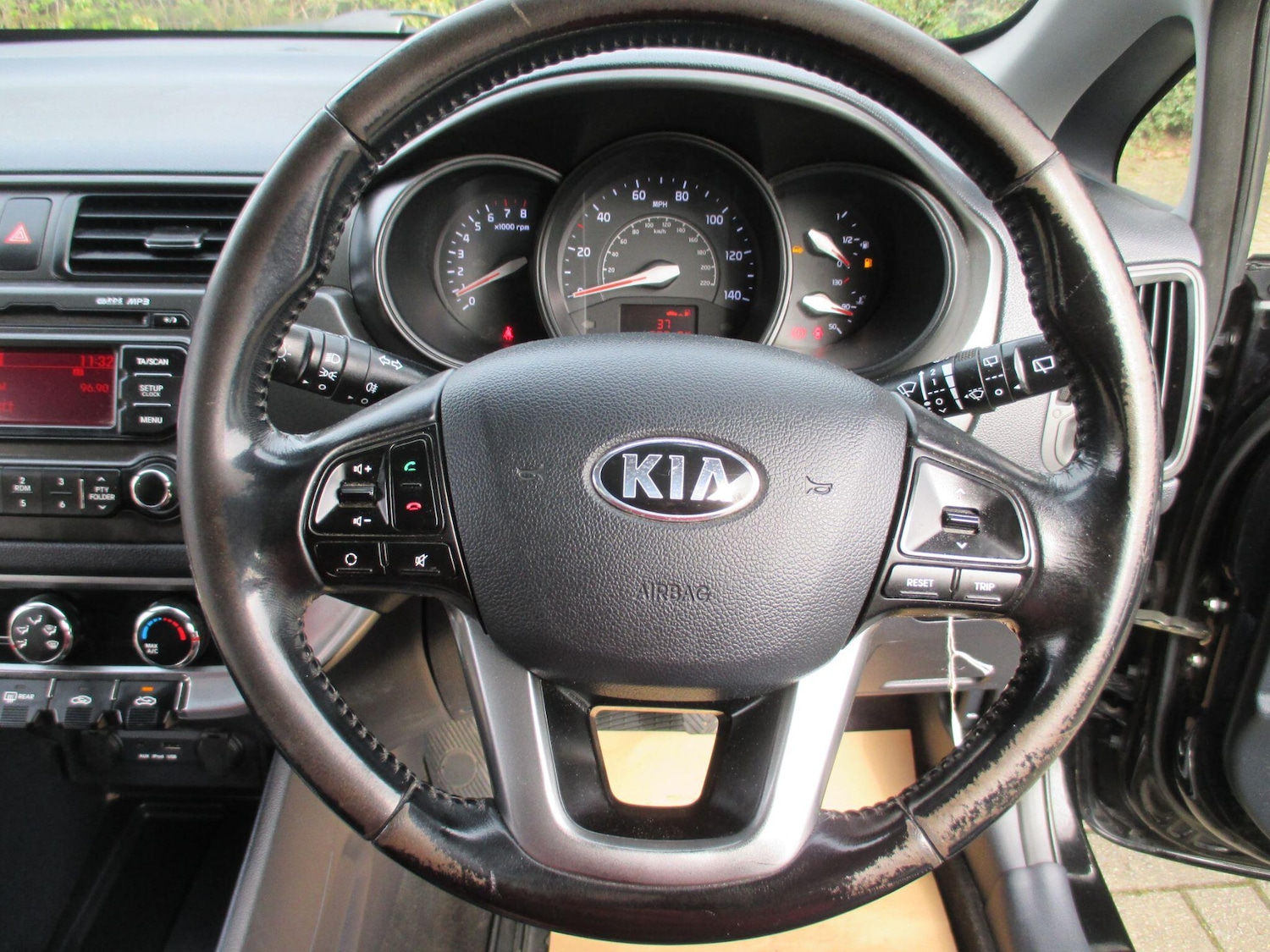Used Kia Rio 2014 for sale - 77978079: Photo 14