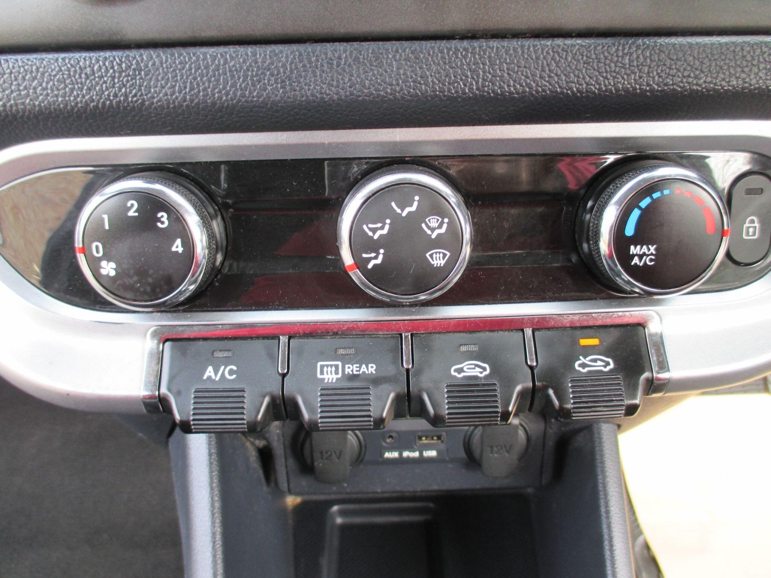 Used Kia Rio 2014 for sale - 77978079: Photo 18