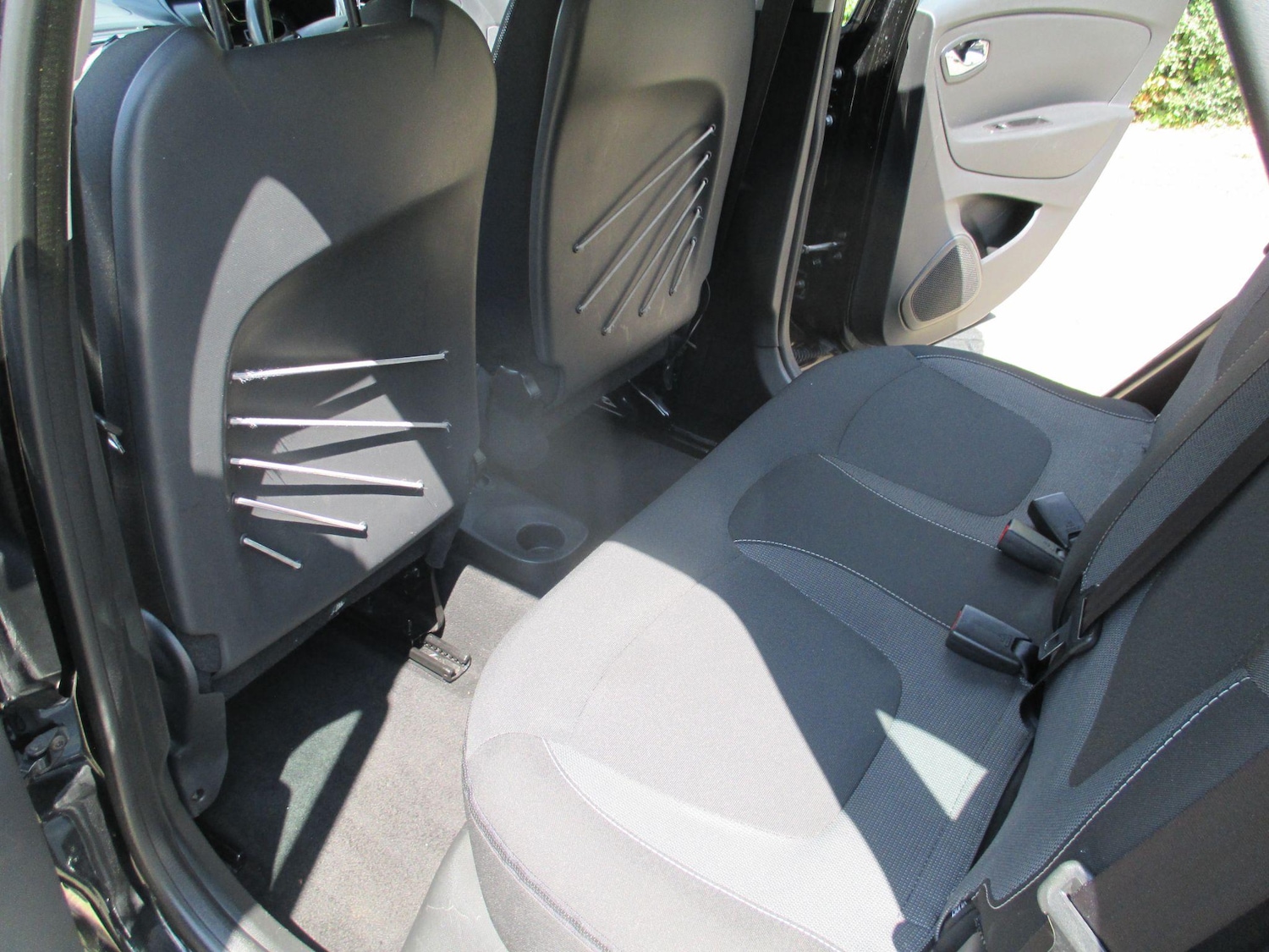 Vehicle 28