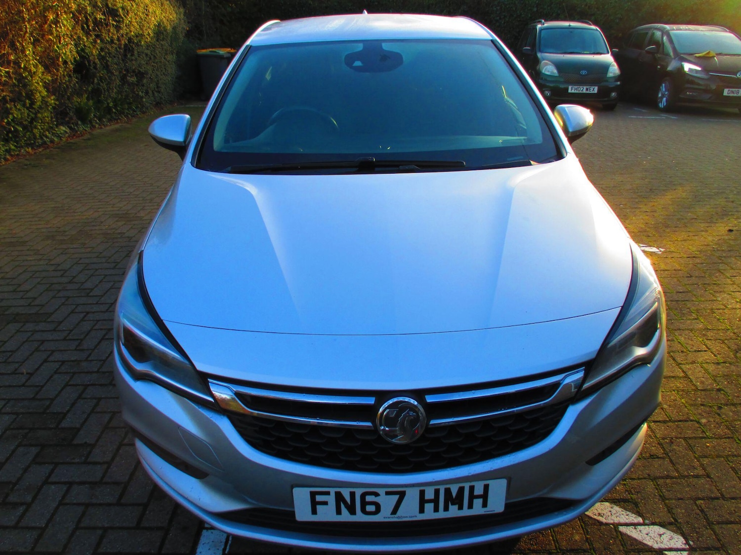 Used Vauxhall Astra 2017 for sale - 77016024: Photo 3