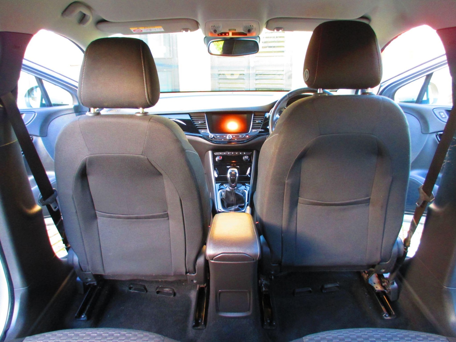 Used Vauxhall Astra 2017 for sale - 77016024: Photo 31