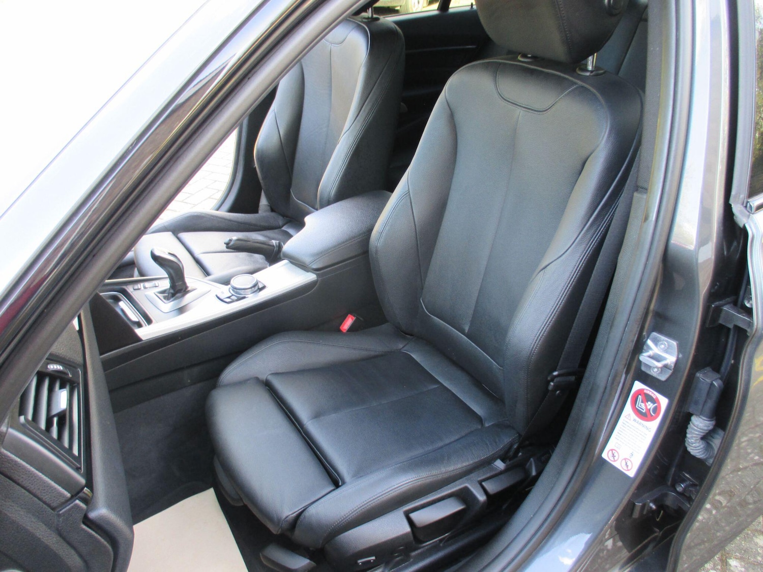 Used BMW 3 Series 2015 for sale - 78115221: Photo 23