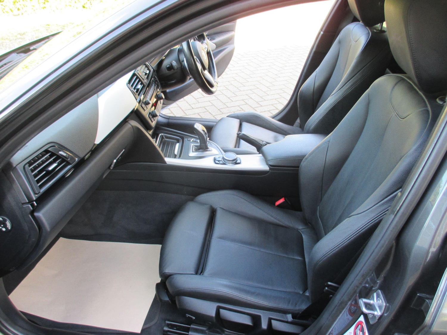 Used BMW 3 Series 2015 for sale - 78115221: Photo 24