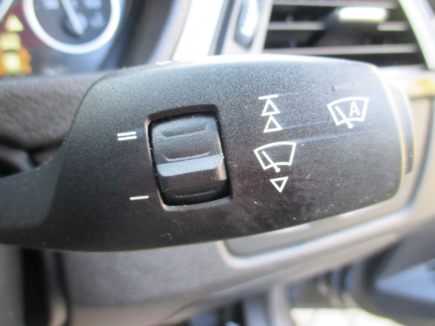 Used BMW 3 Series 2015 for sale - 78115221: Photo 37