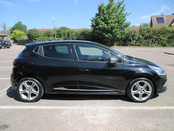 Used Renault Clio 2018 for sale - 79532337: Photo
