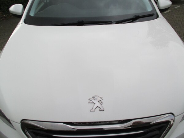 Used Peugeot 308 2015 for sale - 76213975: Photo 14