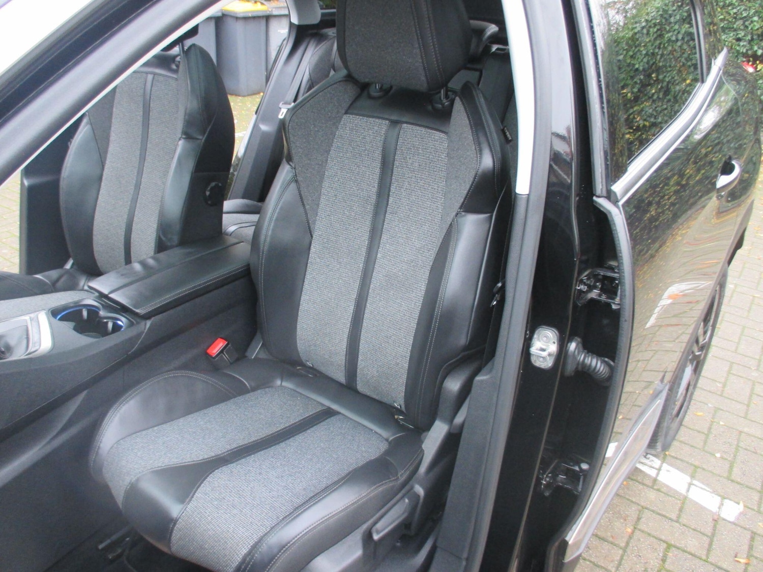 Used Peugeot 3008 2019 for sale - 76607580: Photo 24