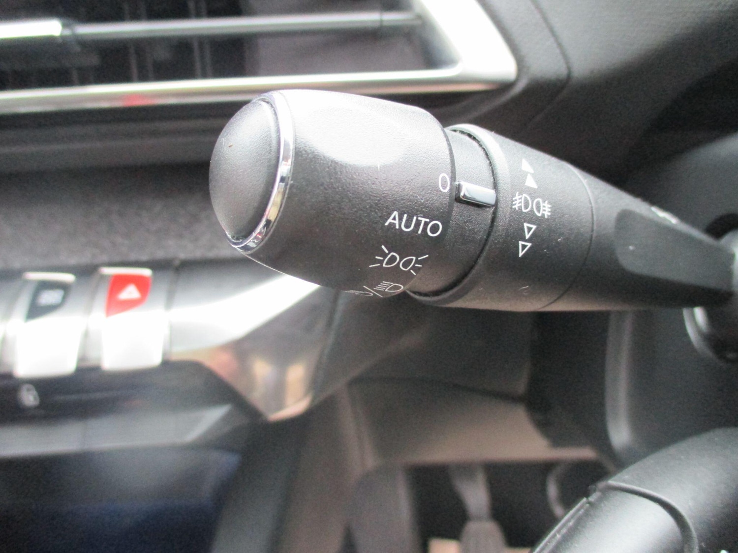 Used Peugeot 3008 2019 for sale - 76607580: Photo 32