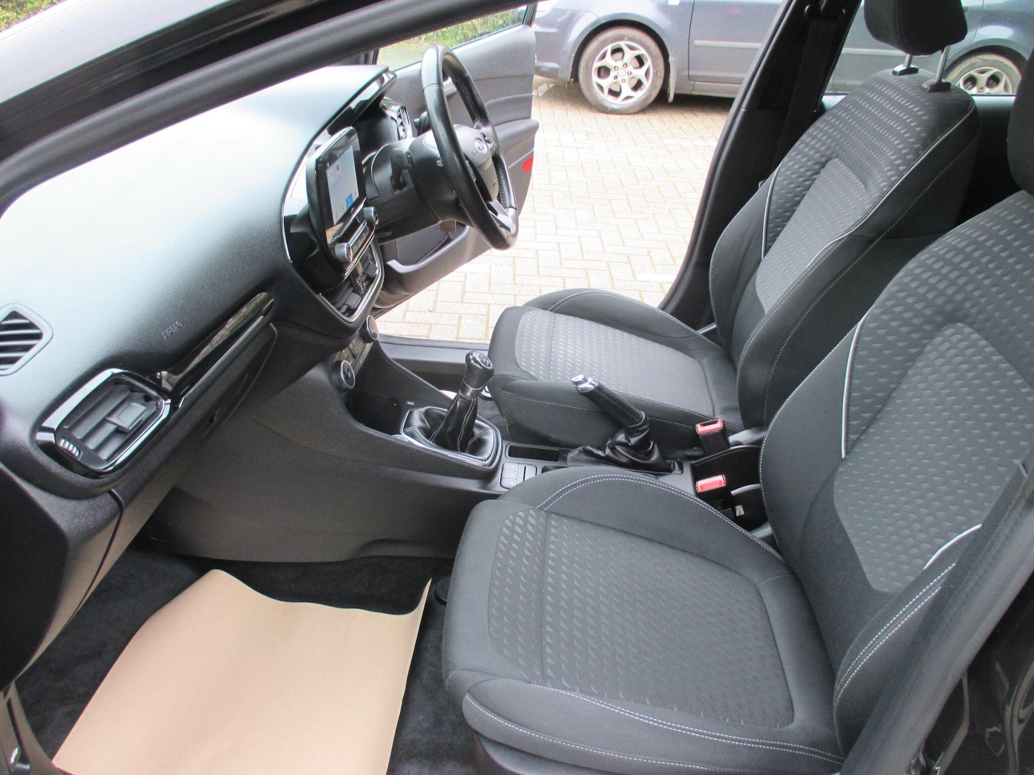 Used Ford Fiesta 2017 for sale - 78048055: Photo 25