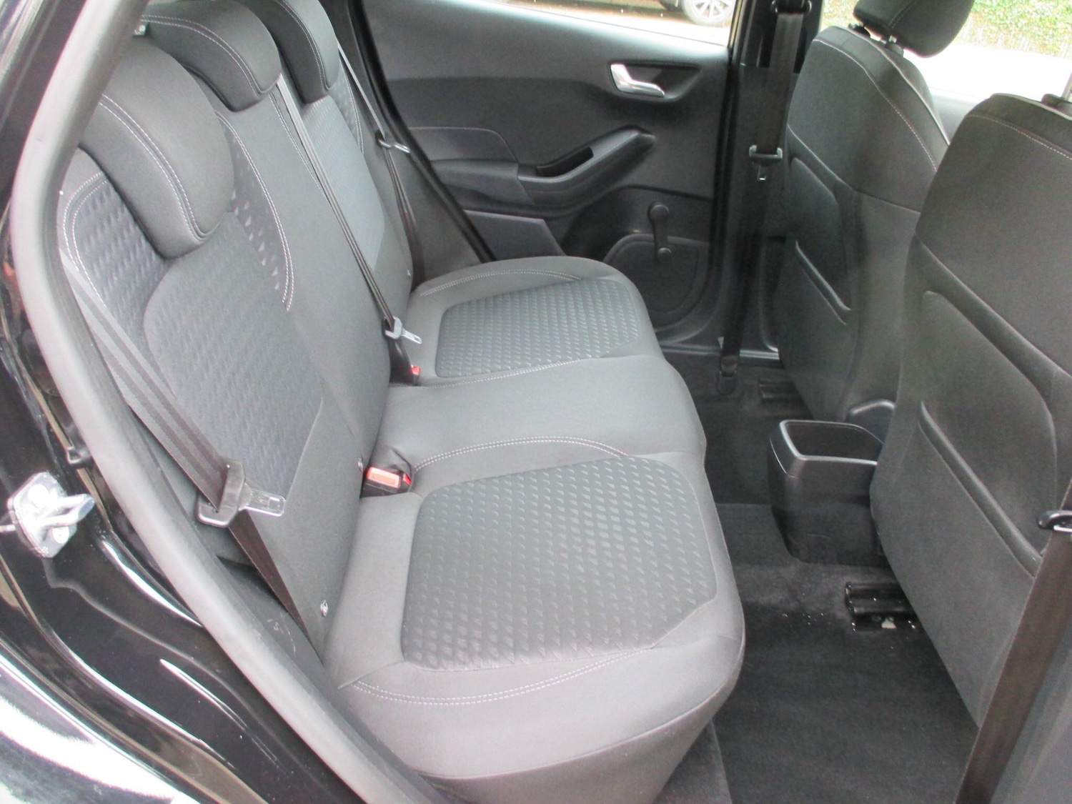 Used Ford Fiesta 2017 for sale - 78048055: Photo 28