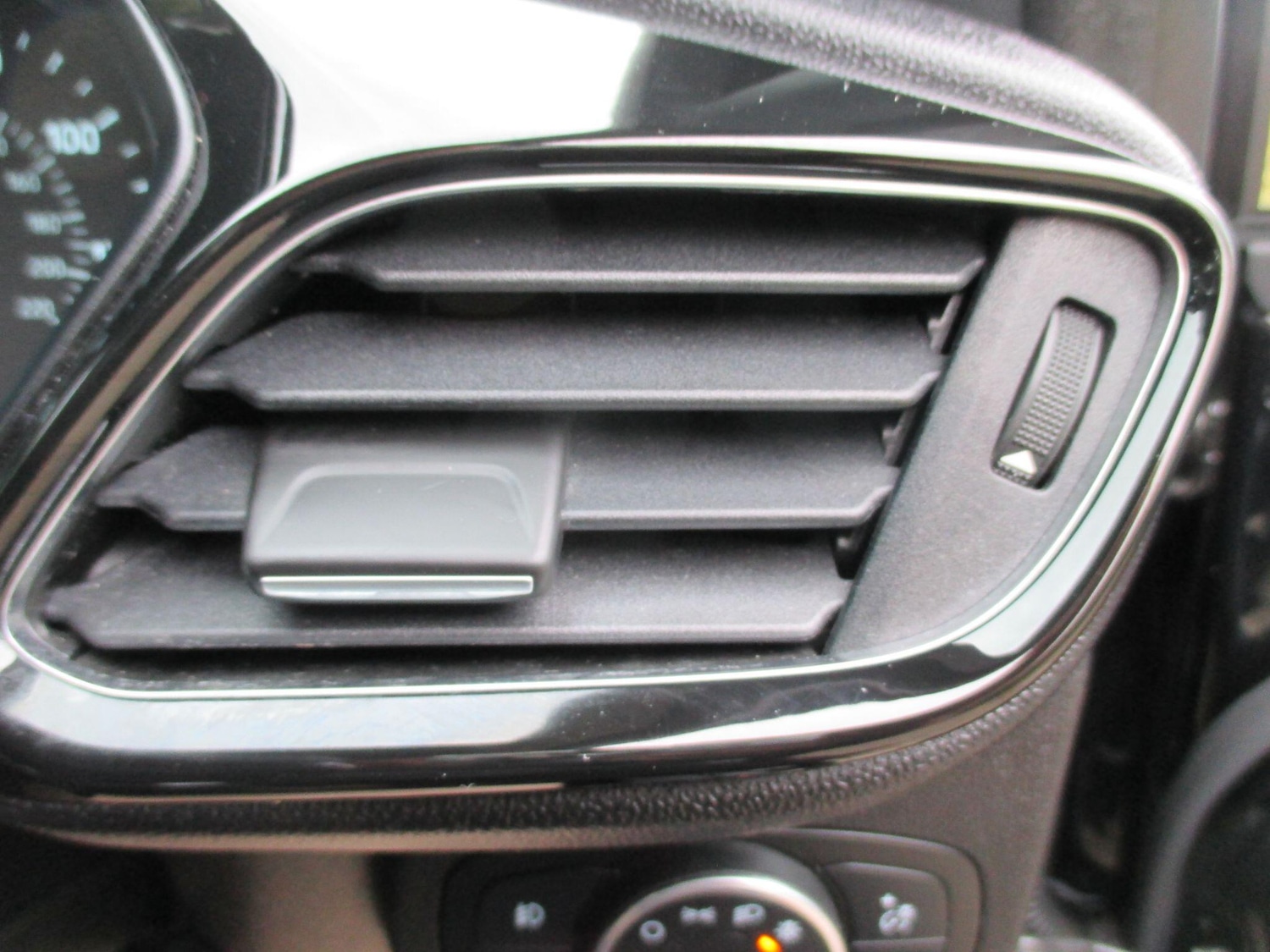 Used Ford Fiesta 2017 for sale - 78048055: Photo 43