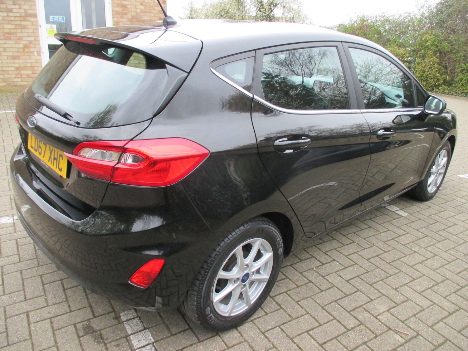 Used Ford Fiesta 2017 for sale - 78048055: Photo 5