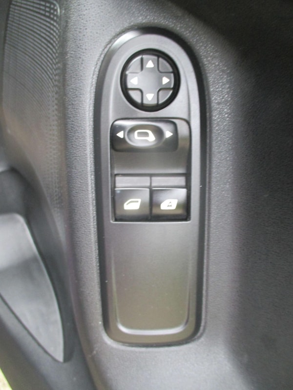Used Citroen C3 2016 for sale - 76084054: Photo 38