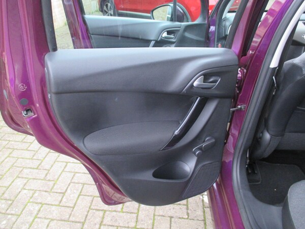 Used Citroen C3 2016 for sale - 76084054: Photo 41