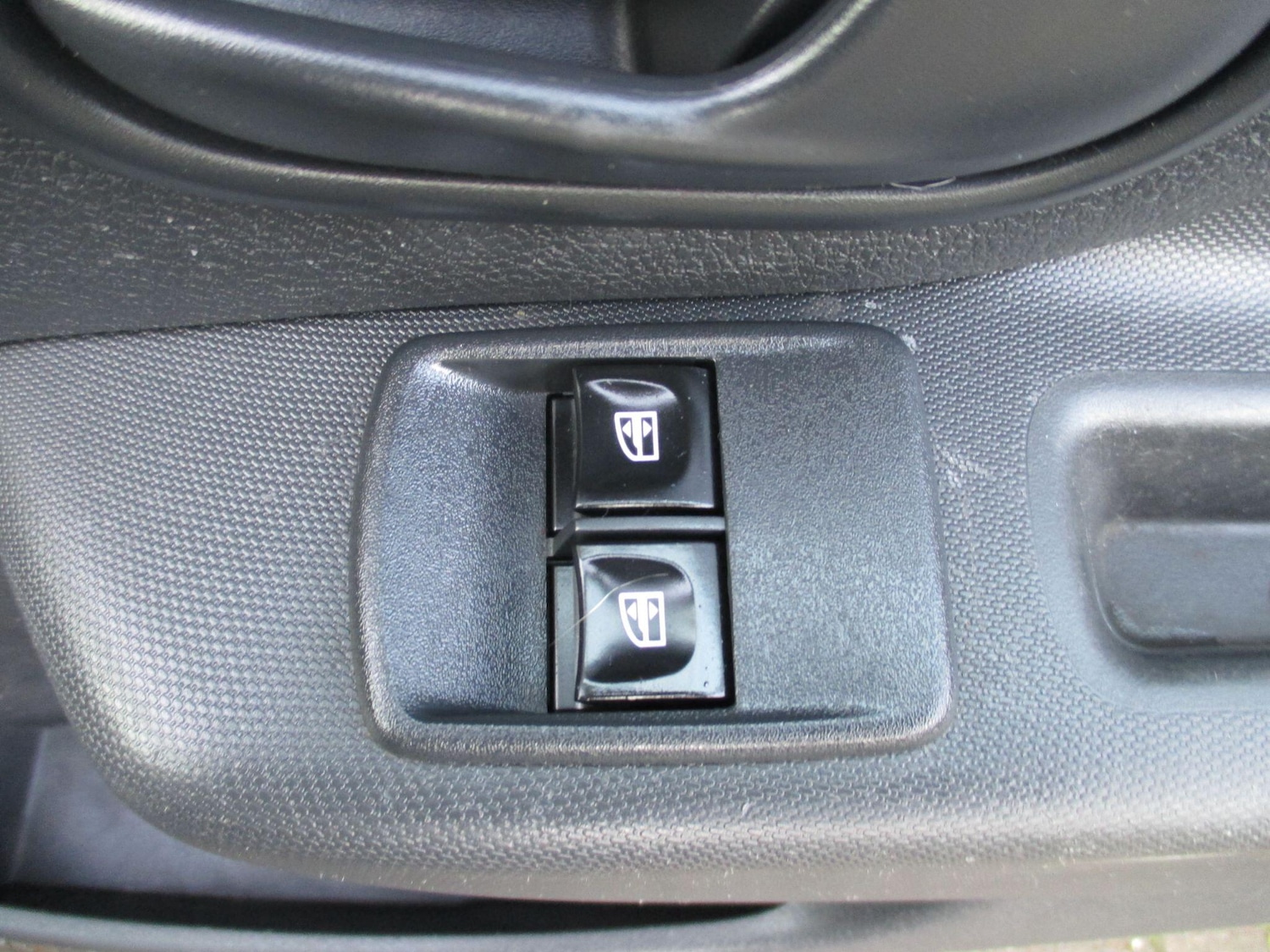 Used Dacia Logan MCV 2017 for sale - 77395874: Photo 37