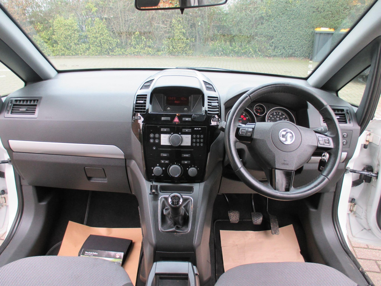 Used Vauxhall Zafira 2013 for sale - 77646001: Photo 14