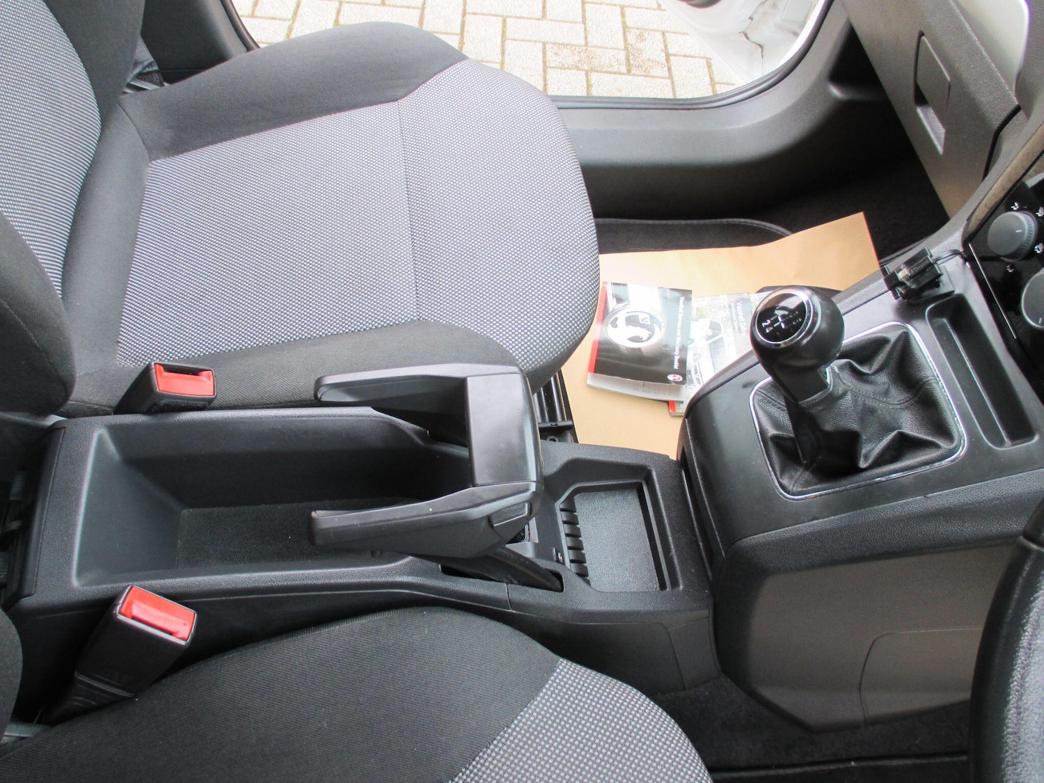 Used Vauxhall Zafira 2013 for sale - 77646001: Photo 41