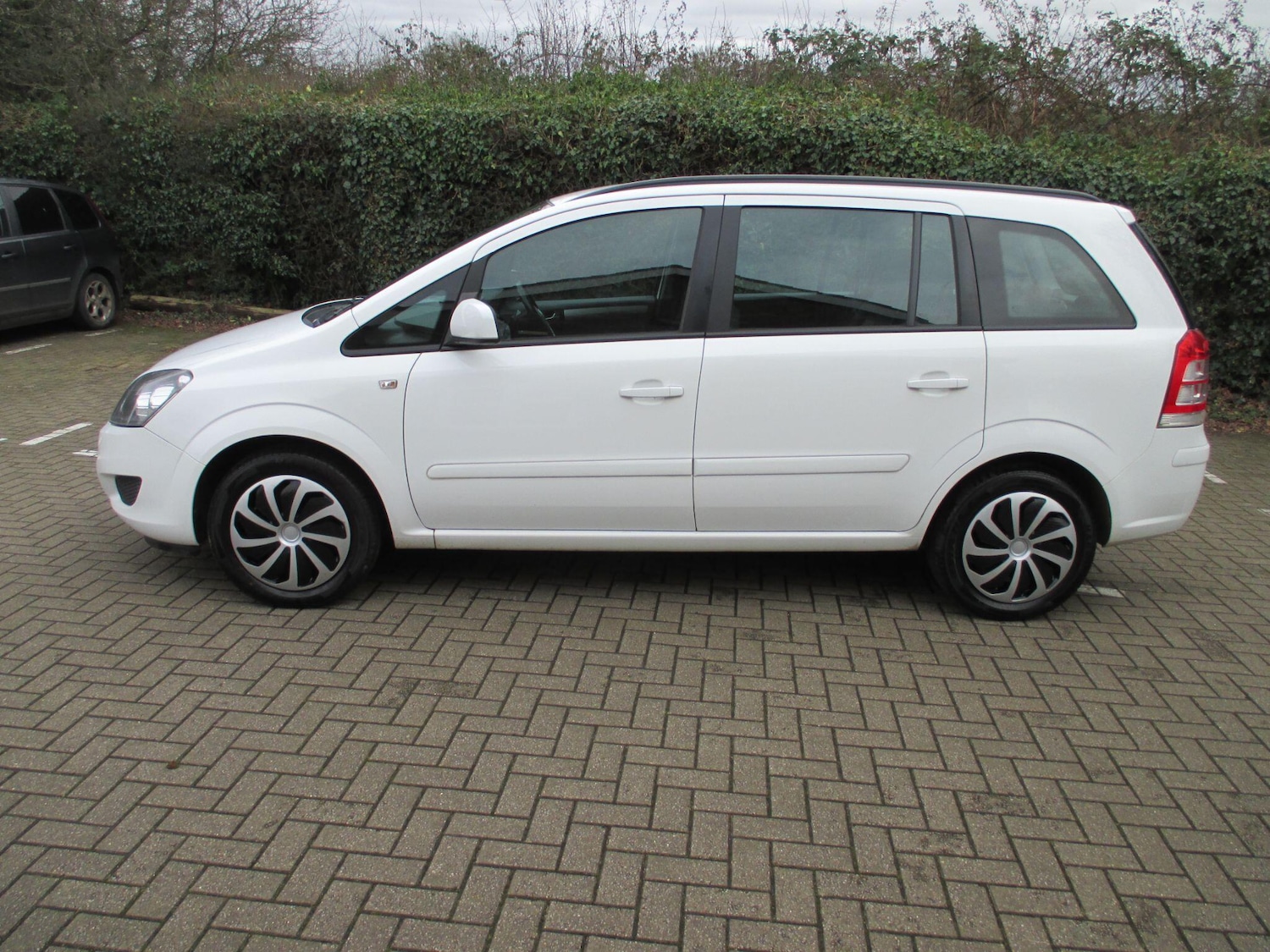 Used Vauxhall Zafira 2013 for sale - 77646001: Photo 7