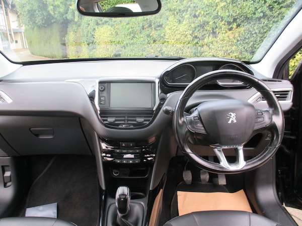 Used Peugeot 2008 2019 for sale - 76109372: Photo 14
