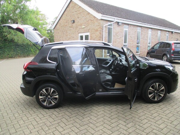 Used Peugeot 2008 2019 for sale - 76109372: Photo 9