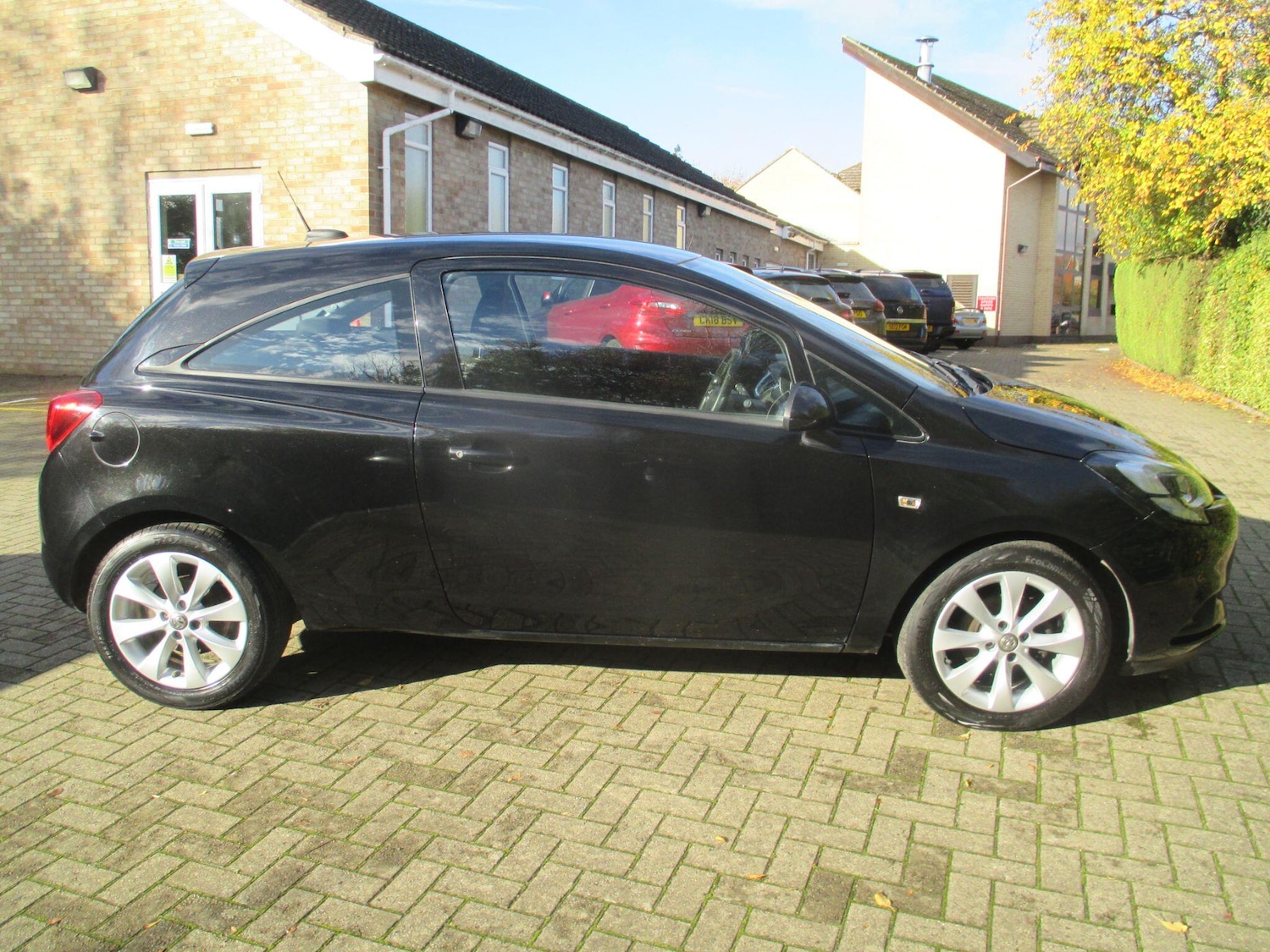 Used Vauxhall Corsa 2017 for sale - 76349571: Photo 4