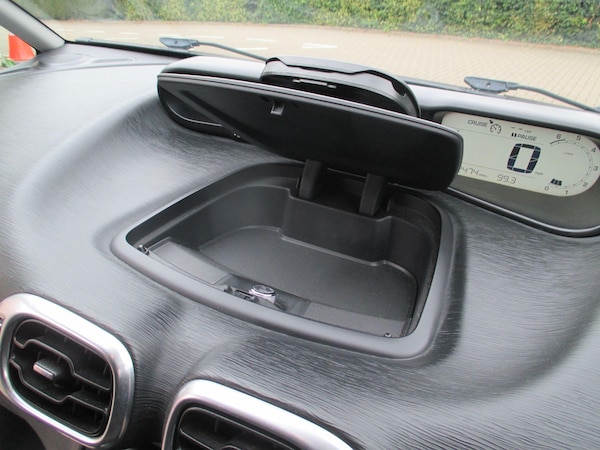 Used Citroen C3 Picasso 2016 for sale - 75751586: Photo 38