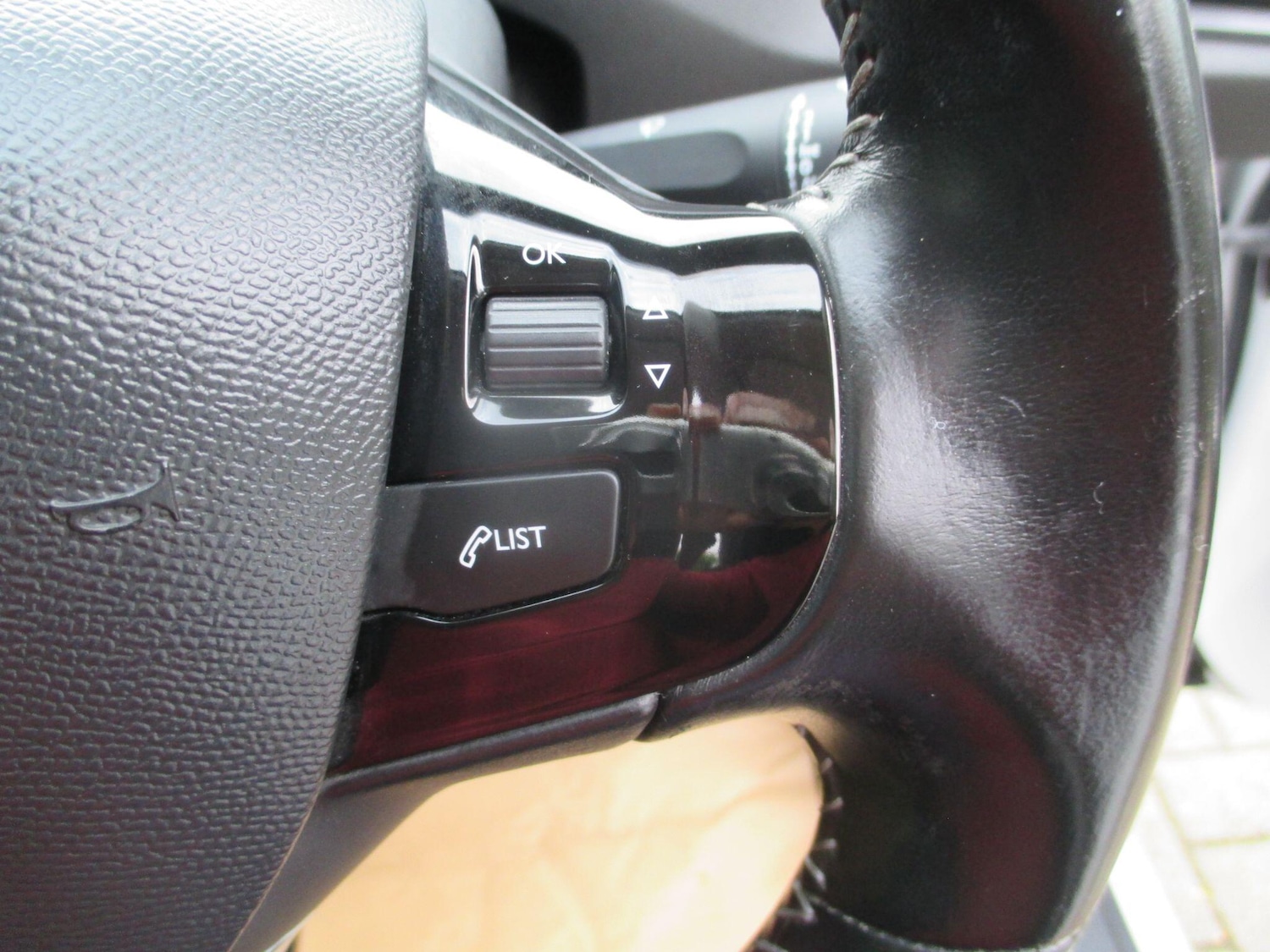 Used Peugeot 308 2016 for sale - 76645029: Photo 32