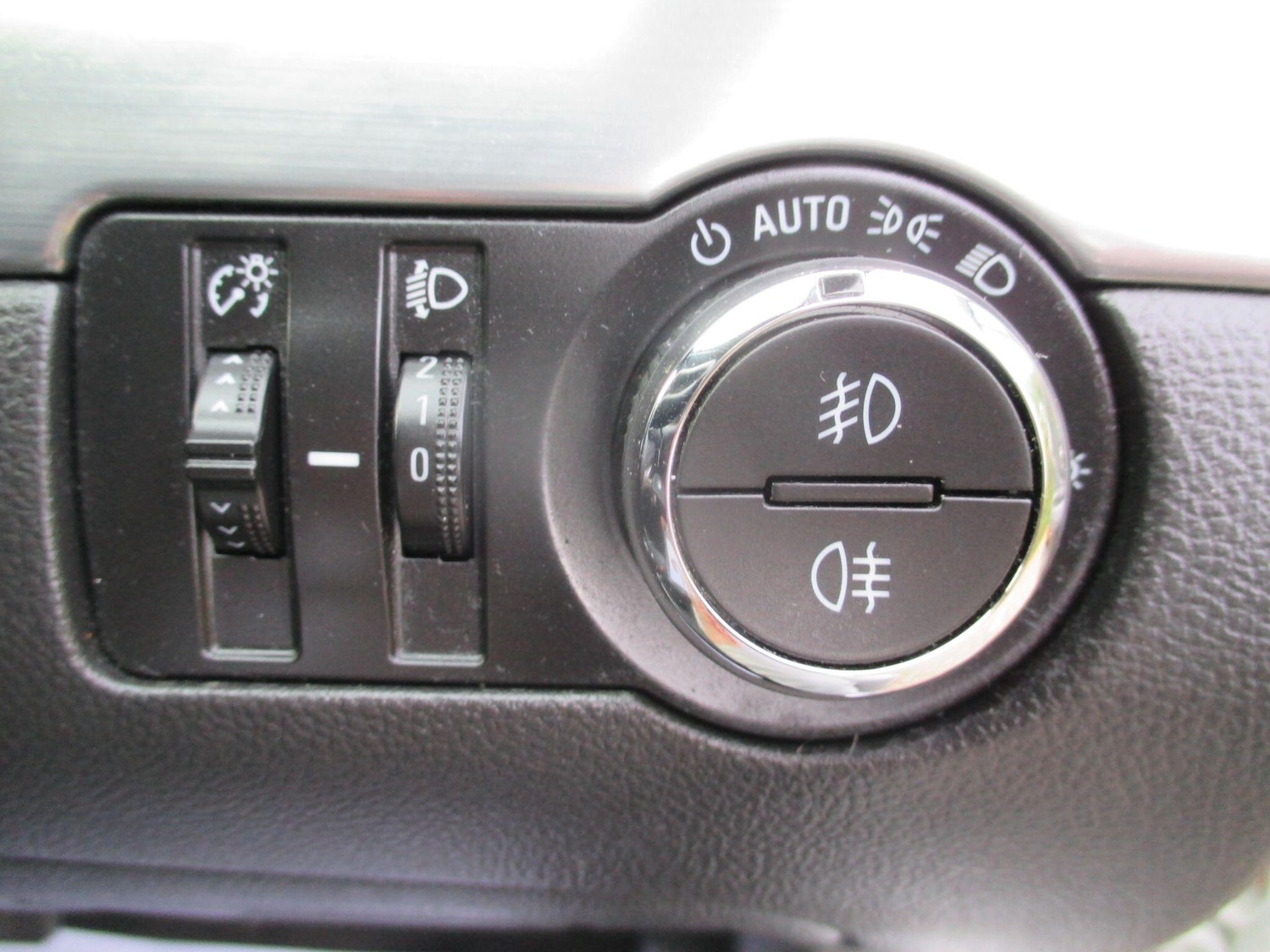 Used Vauxhall Mokka 2015 for sale - 76608556: Photo 39