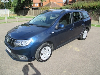 Used Dacia Logan MCV 2017 for sale - 76121599: Photo