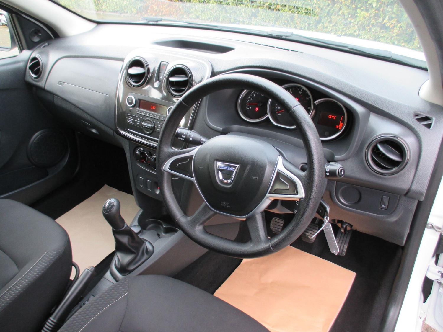 Used Dacia Sandero 2017 for sale - 76633776: Photo 16