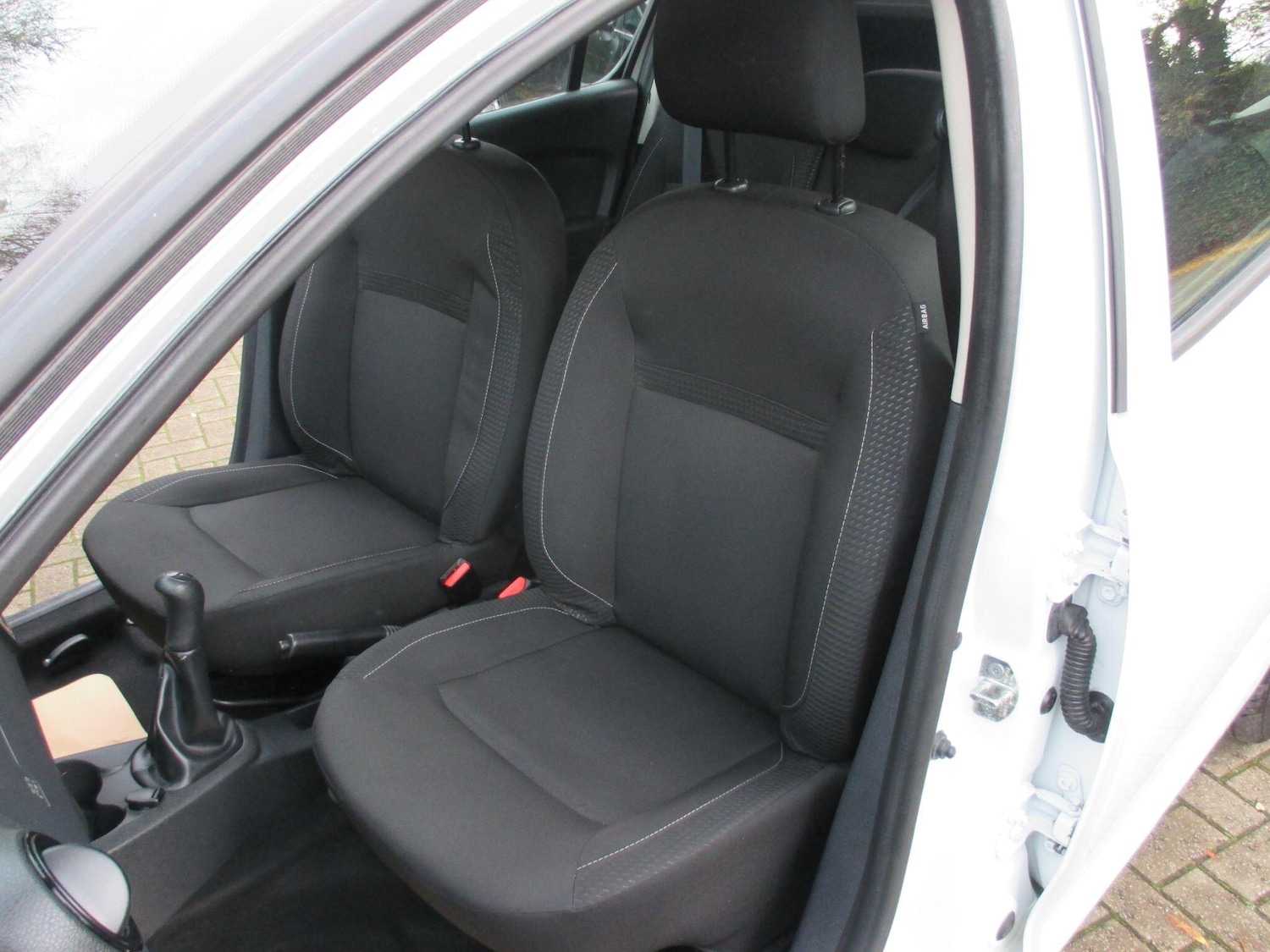 Used Dacia Sandero 2017 for sale - 76633776: Photo 24