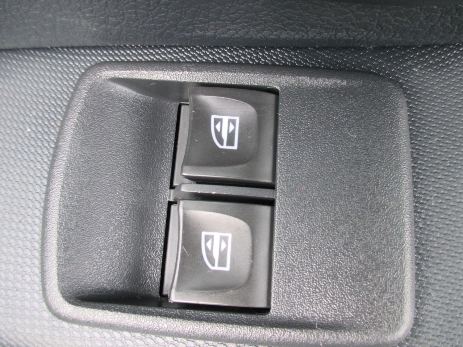 Used Dacia Sandero 2017 for sale - 76633776: Photo 36