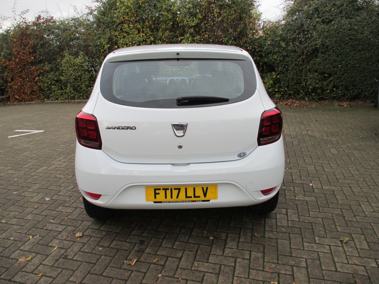 Used Dacia Sandero 2017 for sale - 76633776: Photo 4