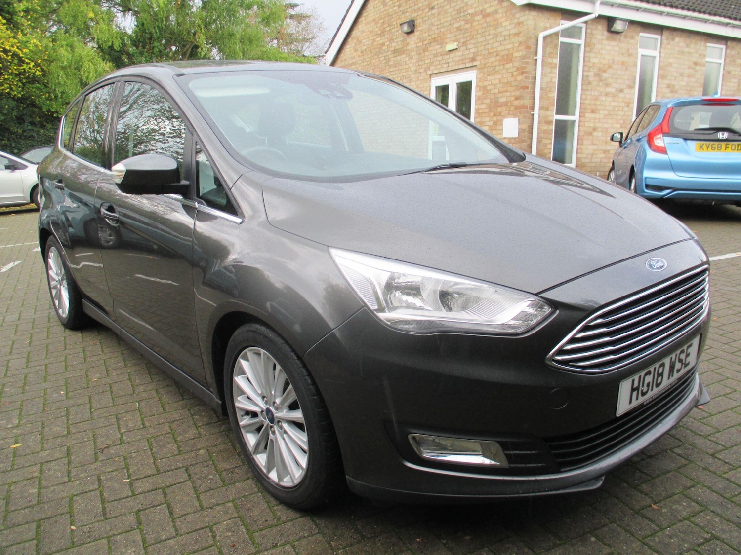 Used Ford C-Max 2018 for sale - 76326107: Photo 1