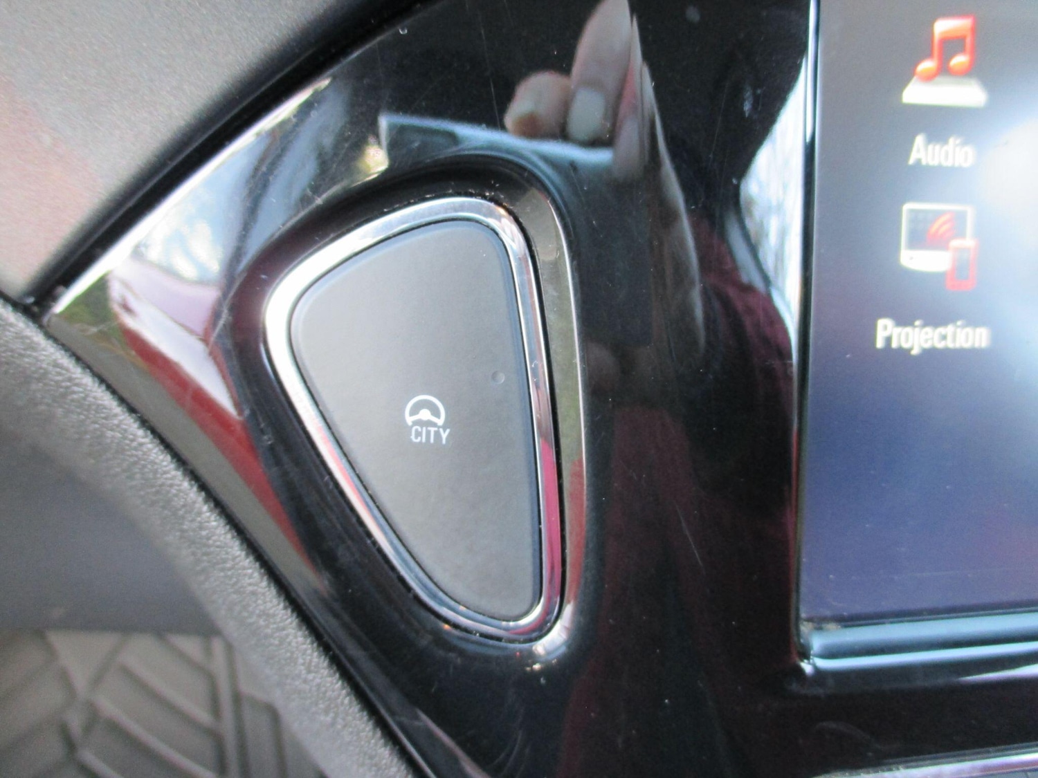 Used Vauxhall Corsa 2018 for sale - 76786770: Photo 32