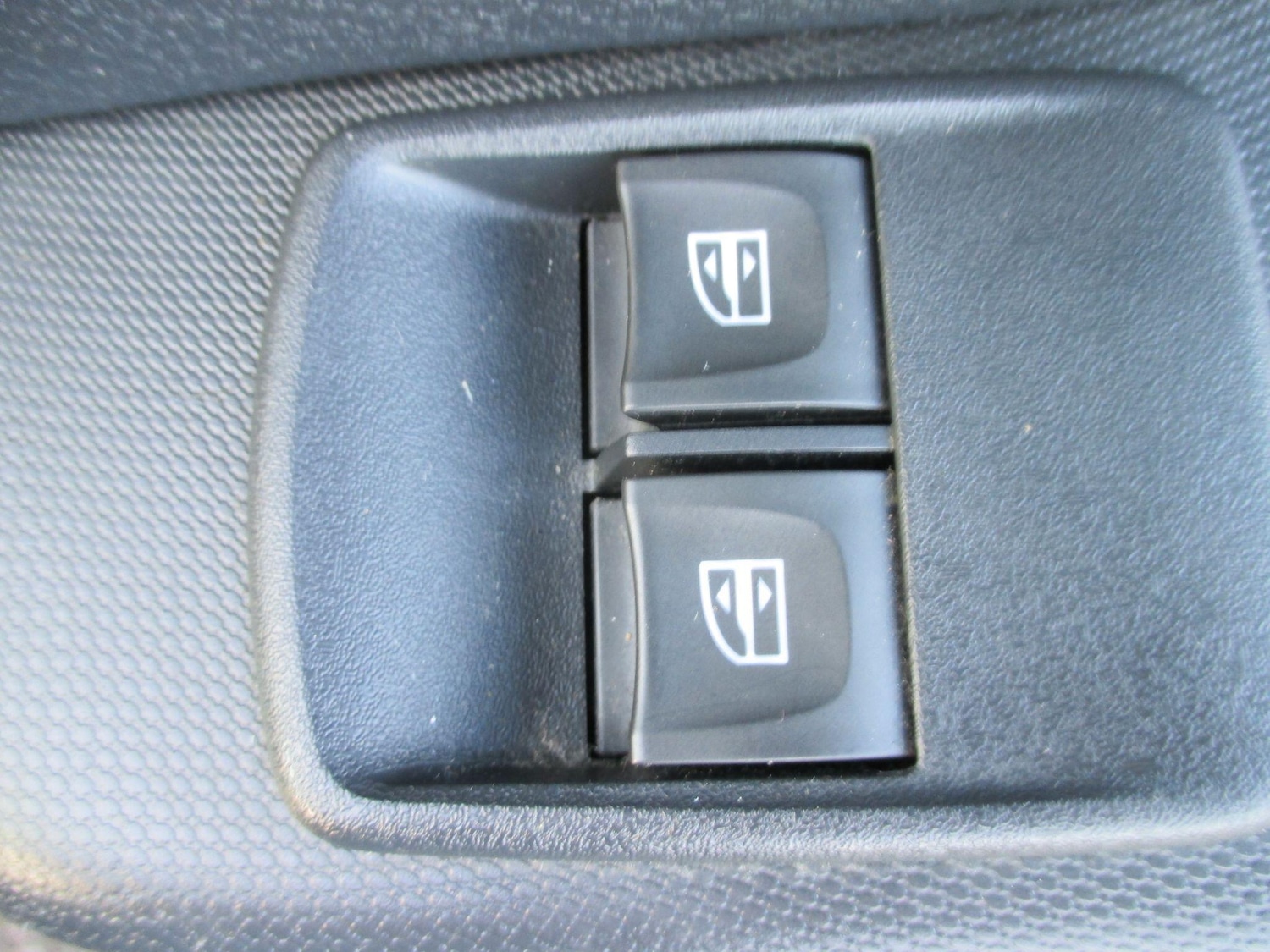 Used Dacia Sandero for sale - 76913383: Photo 31