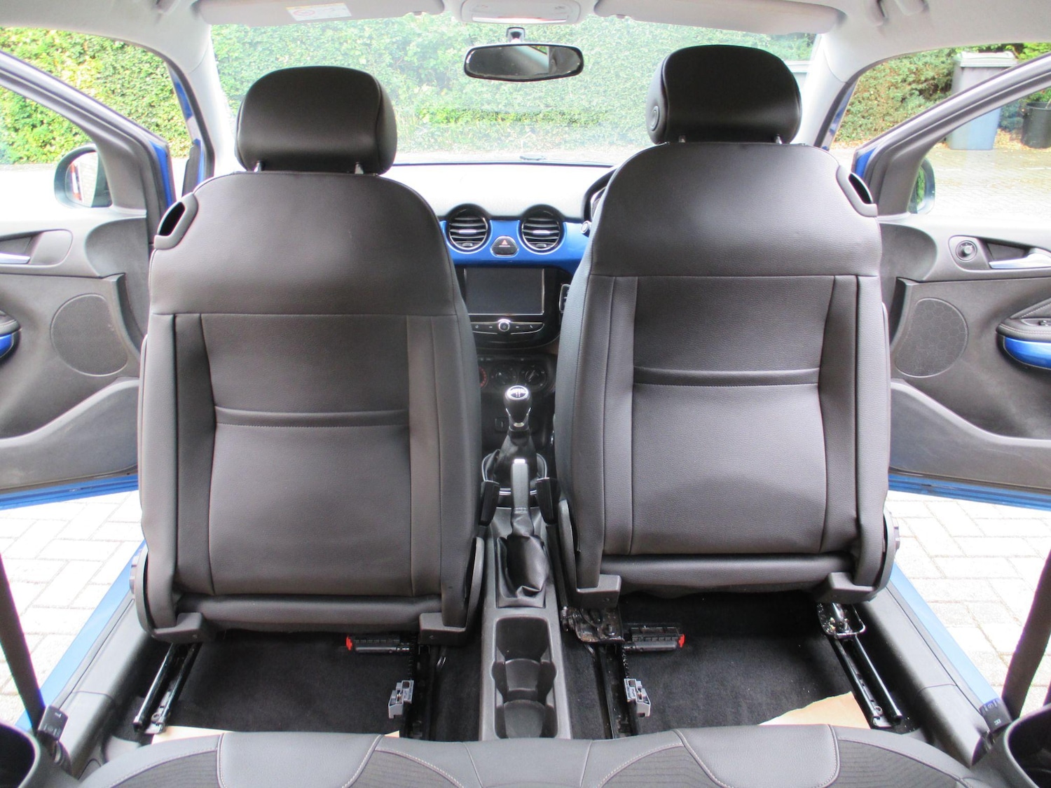 Vehicle 29