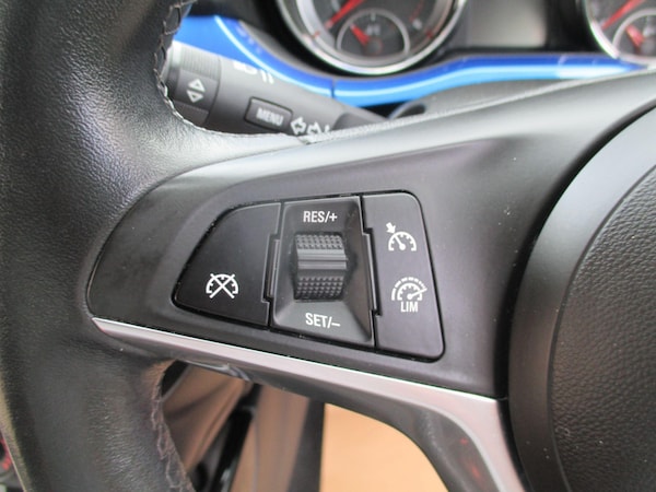 Used Vauxhall ADAM 2016 for sale - 75751657: Photo 30