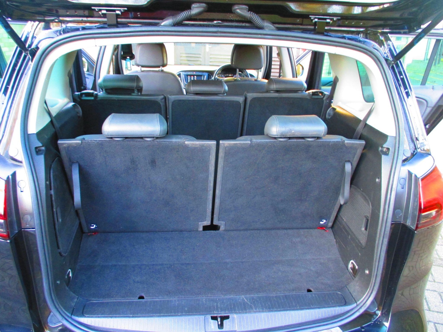 Used Vauxhall Zafira 2018 for sale - 77015922: Photo 34