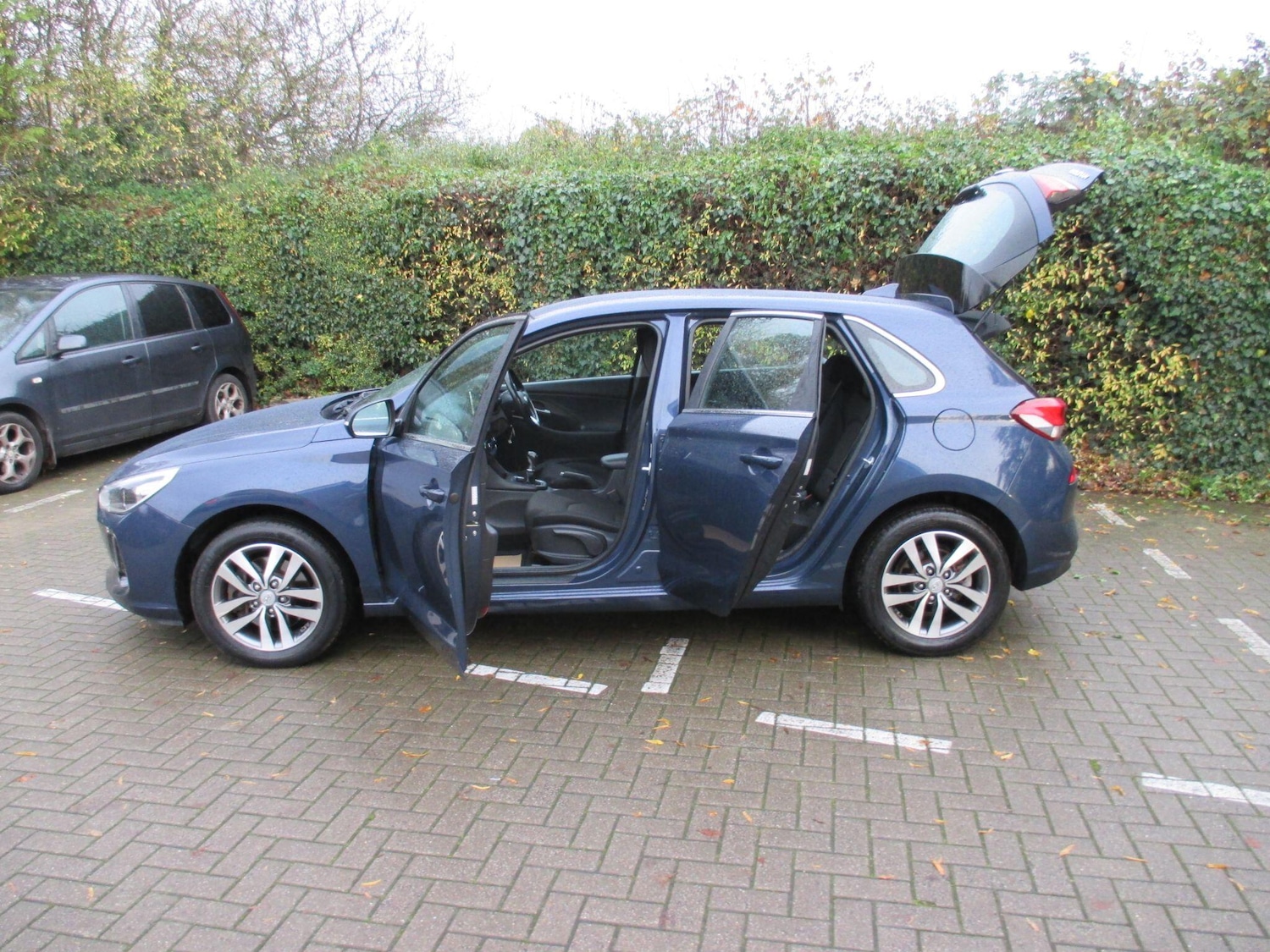 Used Hyundai i30 for sale - 76996954: Photo 9