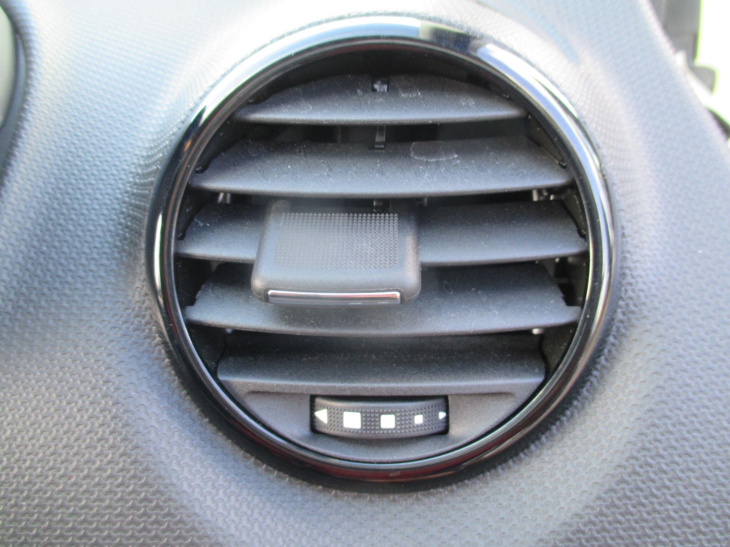 Vehicle 33
