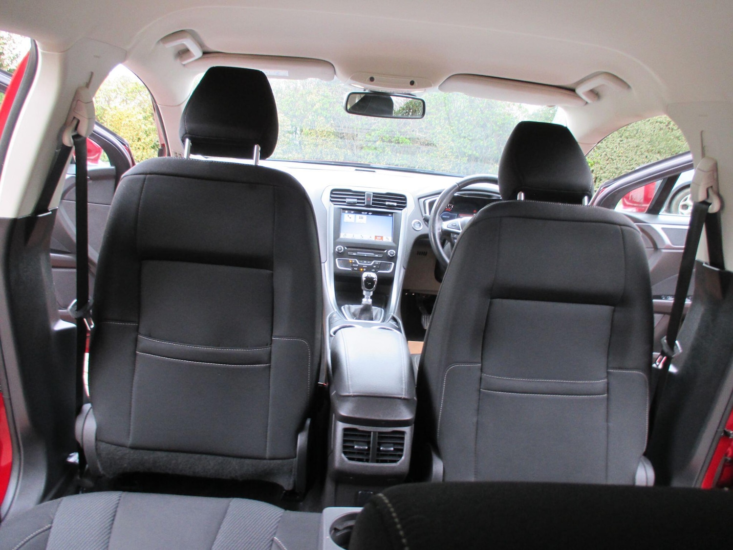 Used Ford Mondeo 2017 for sale - 78046981: Photo 32