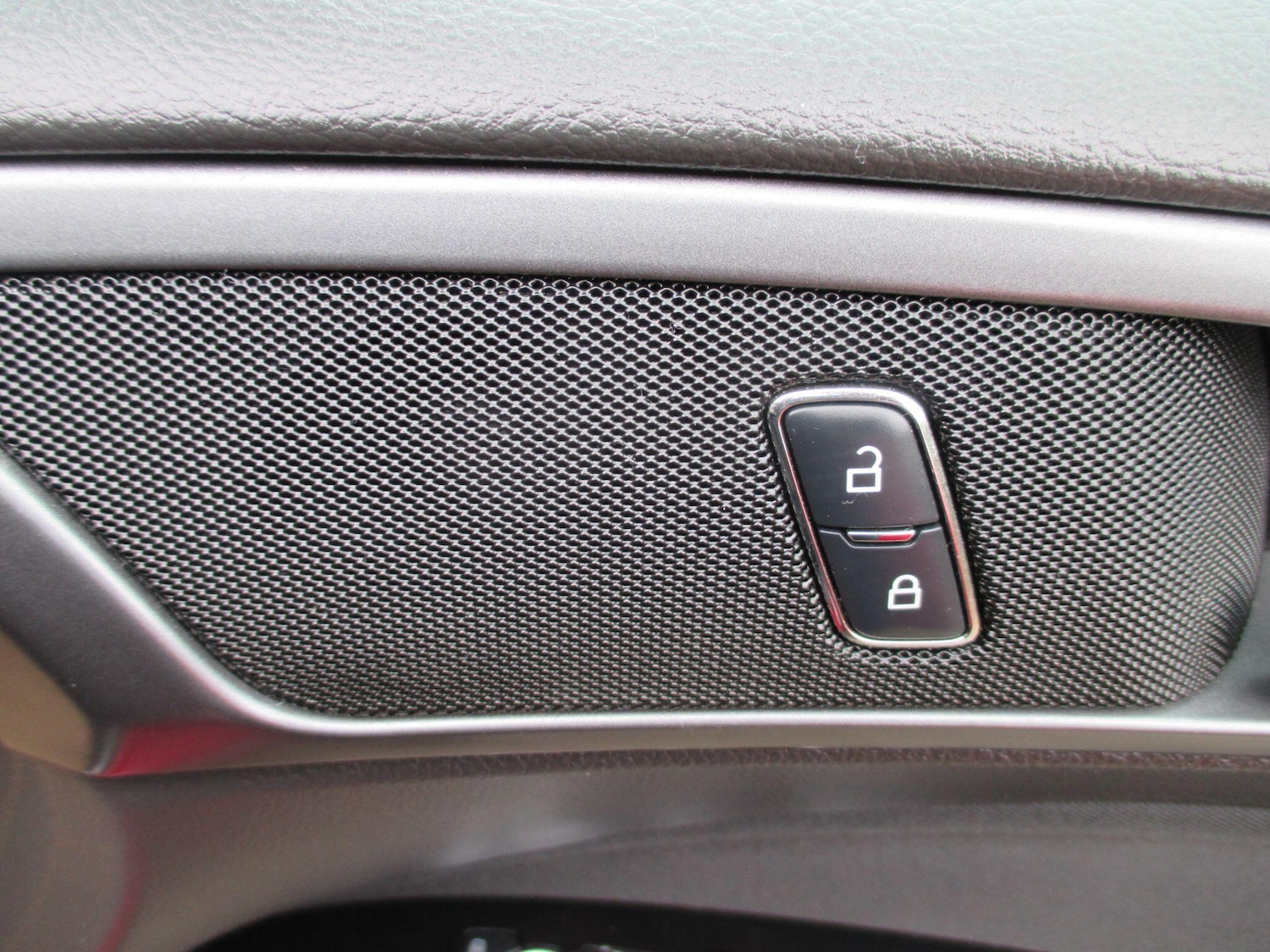 Used Ford Mondeo 2017 for sale - 78046981: Photo 48