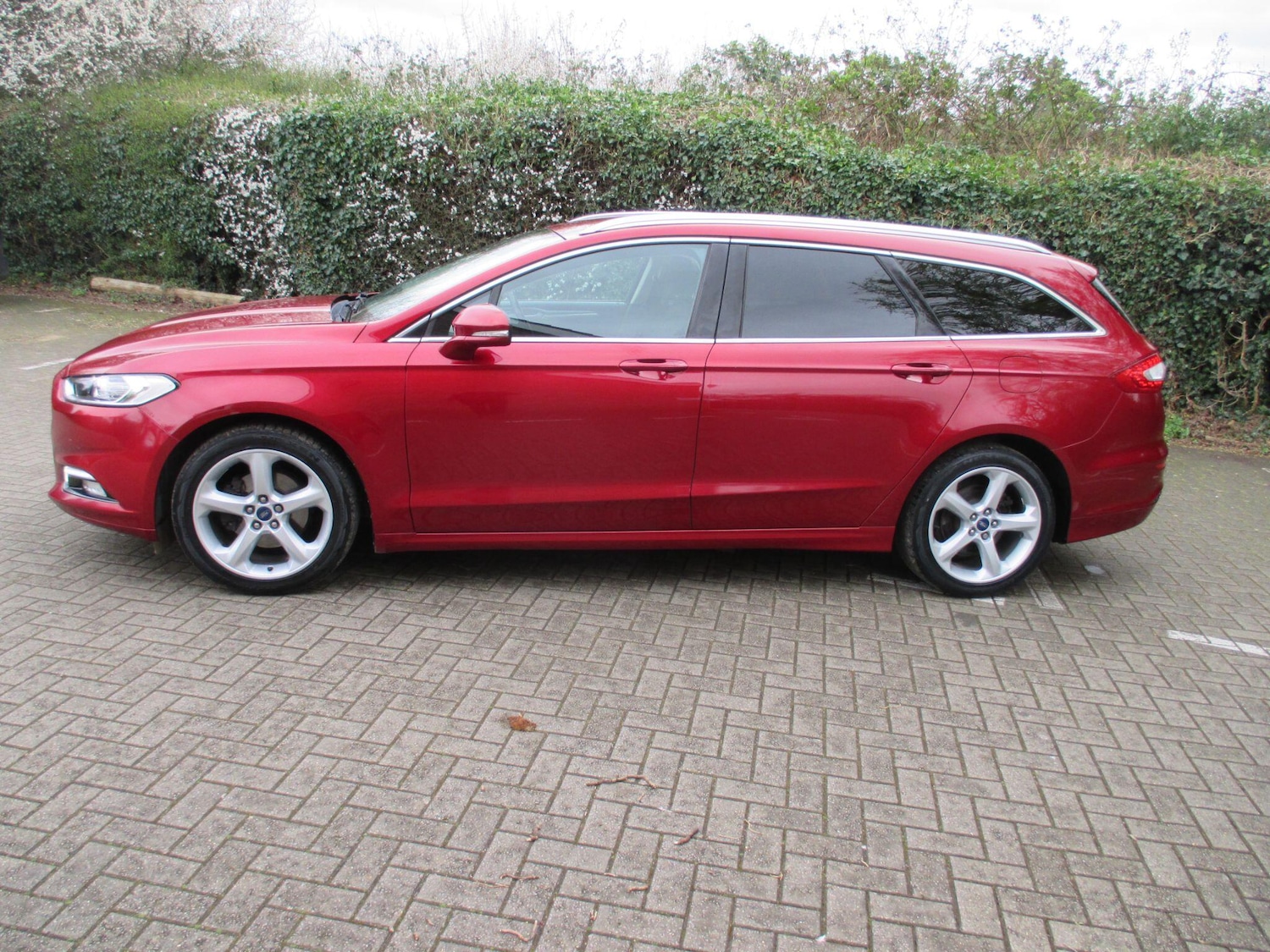 Used Ford Mondeo 2017 for sale - 78046981: Photo 7
