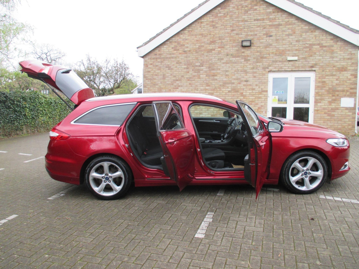 Used Ford Mondeo 2017 for sale - 78046981: Photo 9