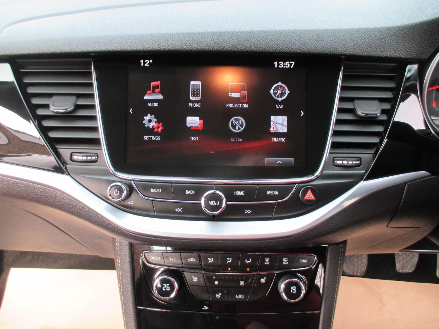 Used Vauxhall Astra for sale - 77977646: Photo 15